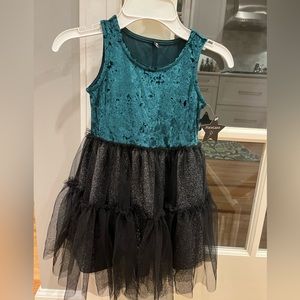 Pixie Lane adorable girls dress NWT - size 4